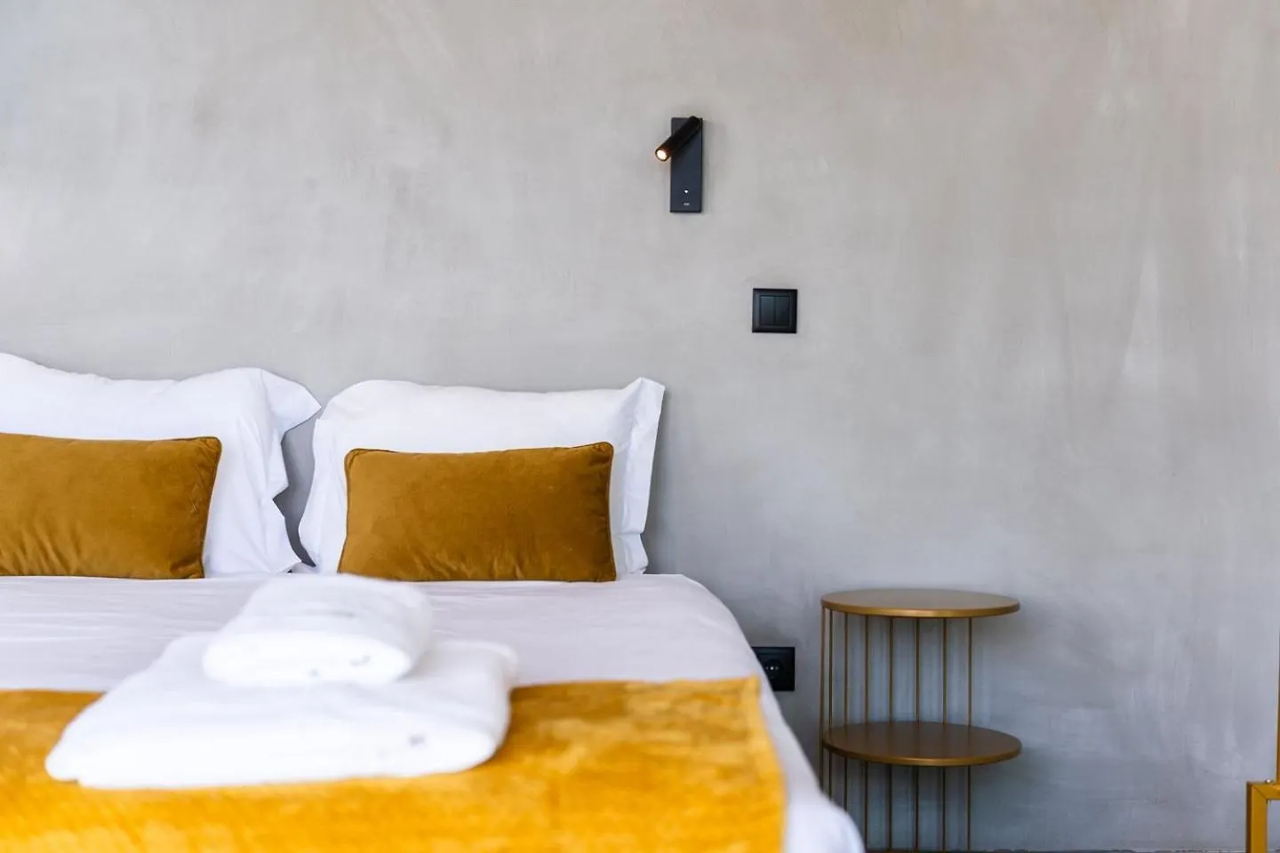 فندق Guestready - Relax & Ride The Waves São Vicente بيت ضيافة