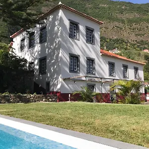 Hébergement de vacances Casa Oliveira Esmeraldo -, São Vicente